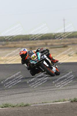 media/Sep-07-2024-Pacific Track Time (Sat) [[9bb89f5e83]]/A group/Phone Wall Paper 1000am/